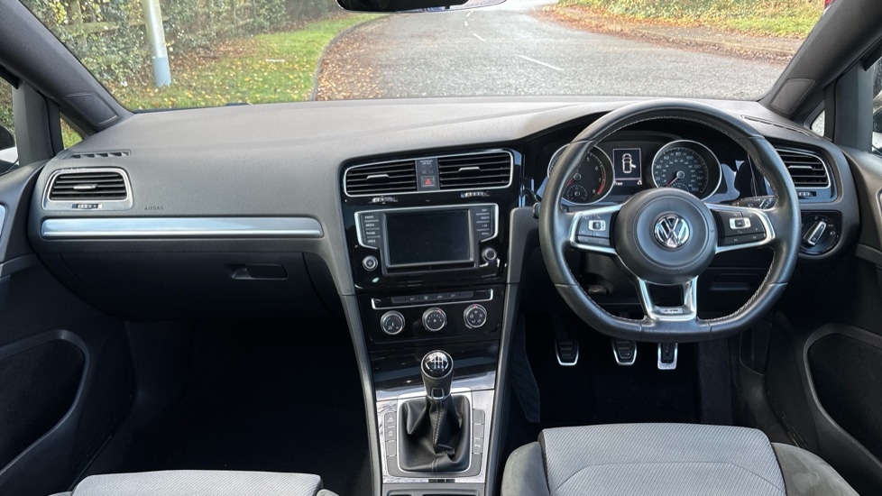 Used Volkswagen Golf 2017 for sale - 76937492: Photo 12