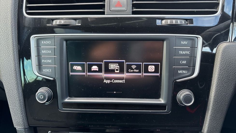 Used Volkswagen Golf 2017 for sale - 76937492: Photo 23