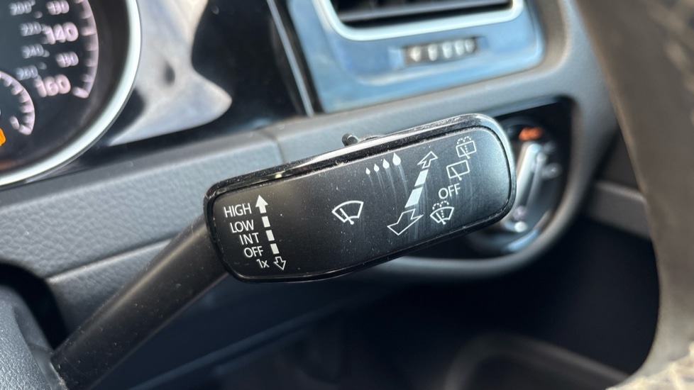 Used Volkswagen Golf 2017 for sale - 76937492: Photo 29