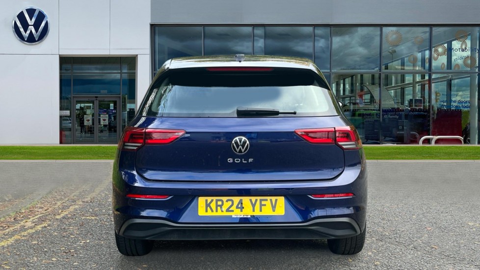 Used Volkswagen Golf 2024 for sale - 76272856: Photo 11