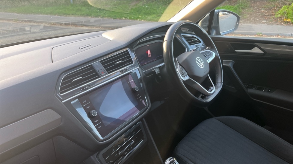 Used Volkswagen Tiguan Allspace 2022 for sale - 76079303: Photo 2