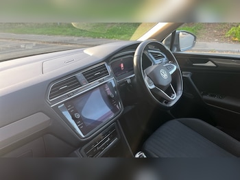 Used Volkswagen Tiguan Allspace 2022 for sale - 76079303: Photo 2