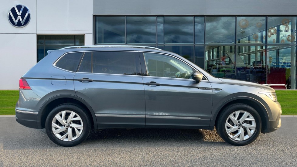 Used Volkswagen Tiguan Allspace 2022 for sale - 76079303: Photo 4