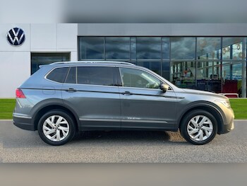Used Volkswagen Tiguan Allspace 2022 for sale - 76079303: Photo 4