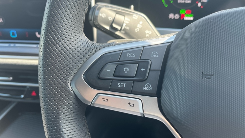 Used Volkswagen Passat 2025 for sale - 76067040: Photo 28