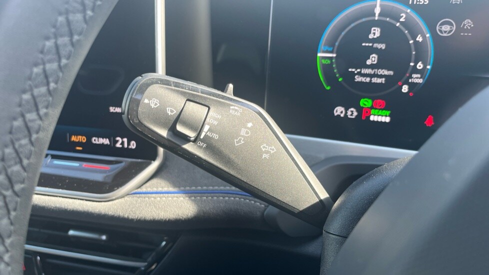 Used Volkswagen Passat 2025 for sale - 76067040: Photo 30