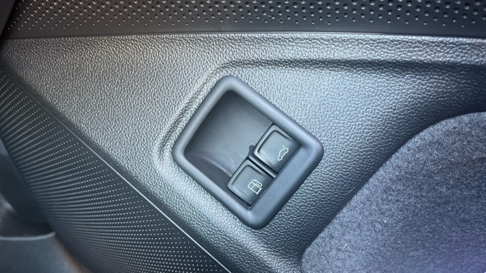 Used Volkswagen Passat 2025 for sale - 76067040: Photo 36