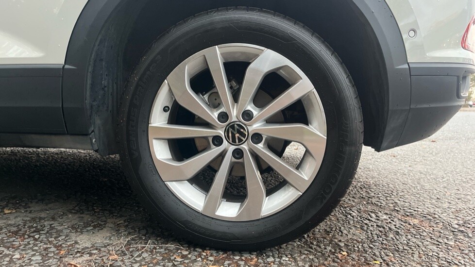 Used Volkswagen T-Roc 2024 for sale - 76872410: Photo 19