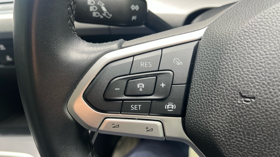 Used Volkswagen Golf 2022 for sale - 76078949: Photo 30