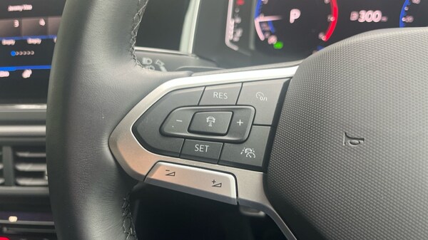 Used Volkswagen Polo 2023 for sale - 76140074: Photo 31