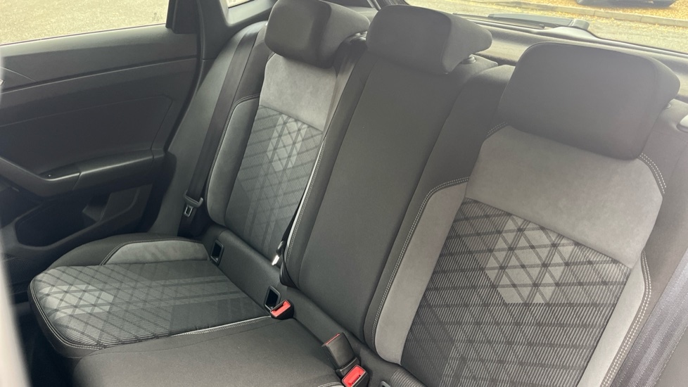 Used Volkswagen Polo 2024 for sale - 76873714: Photo 15