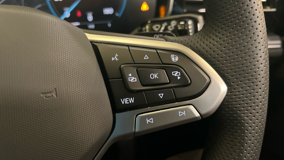 Used Volkswagen Touareg 2025 for sale - 76154868: Photo 26