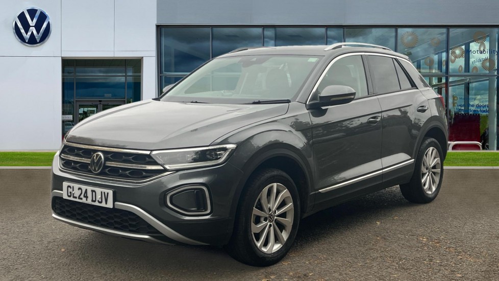 Used Volkswagen T-Roc 2024 for sale - 76302239: Photo 7
