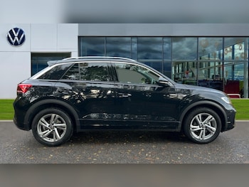 Used Volkswagen T-Roc 2025 for sale - 76428035: Photo