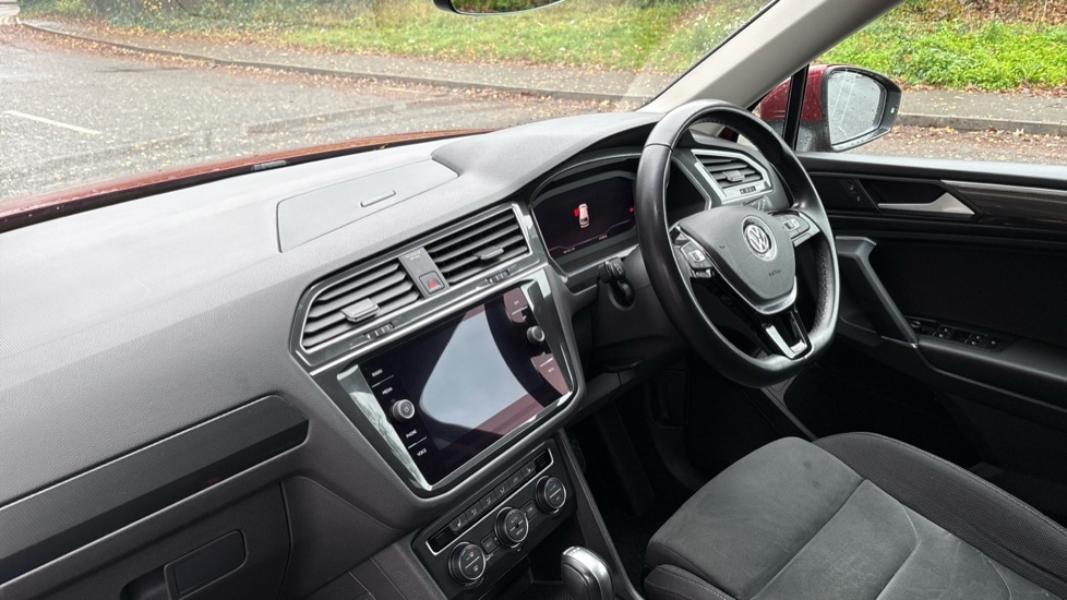 Used Volkswagen Tiguan Allspace 2019 for sale - 76868897: Photo 2