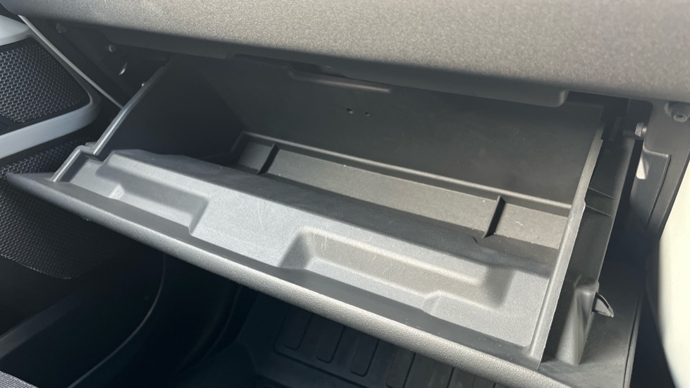 Used Land Rover Defender 2021 for sale - 76539859: Photo 40