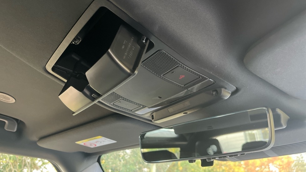 Used Land Rover Defender 2021 for sale - 76539859: Photo 41