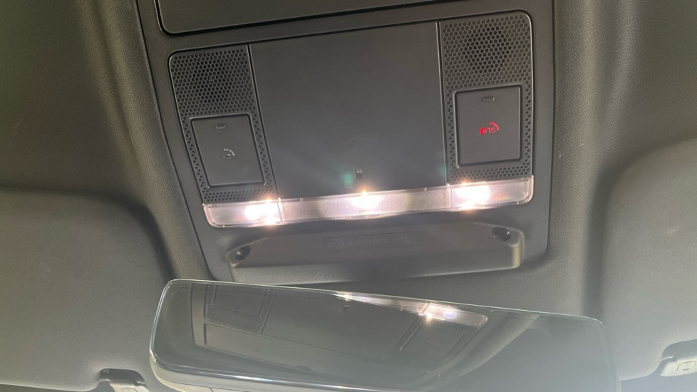 Used Land Rover Defender 2021 for sale - 76539859: Photo 42