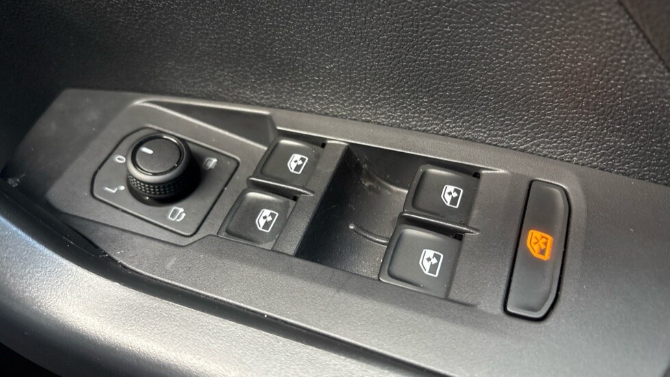 Used Volkswagen T-Cross 2025 for sale - 76869171: Photo 36