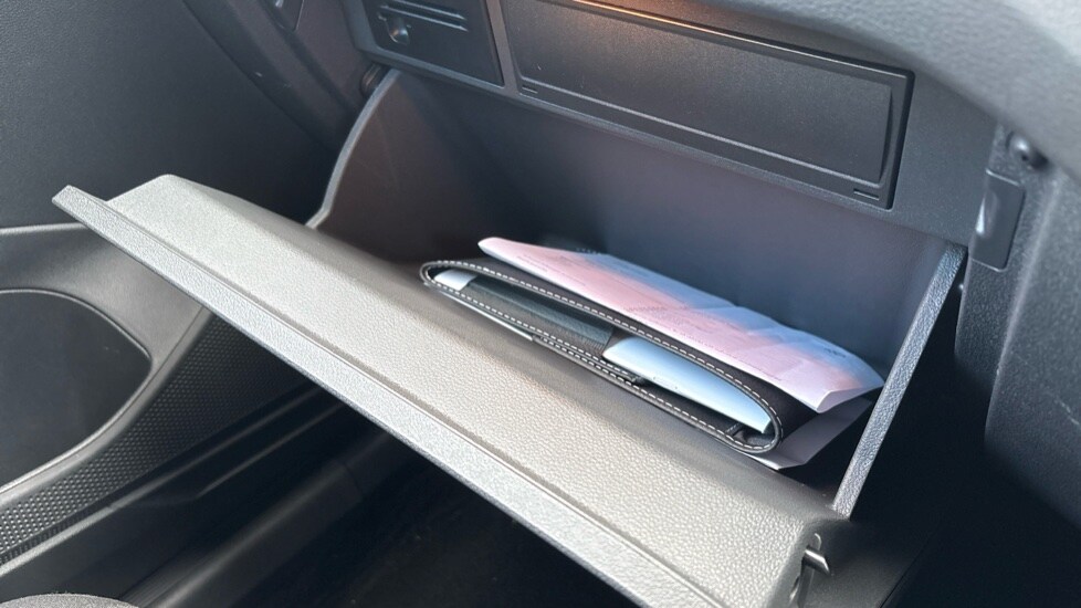 Used Volkswagen T-Cross 2025 for sale - 76869171: Photo 39