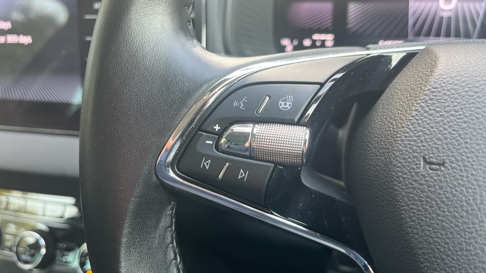 Used Skoda Karoq 2023 for sale - 76321822: Photo 22