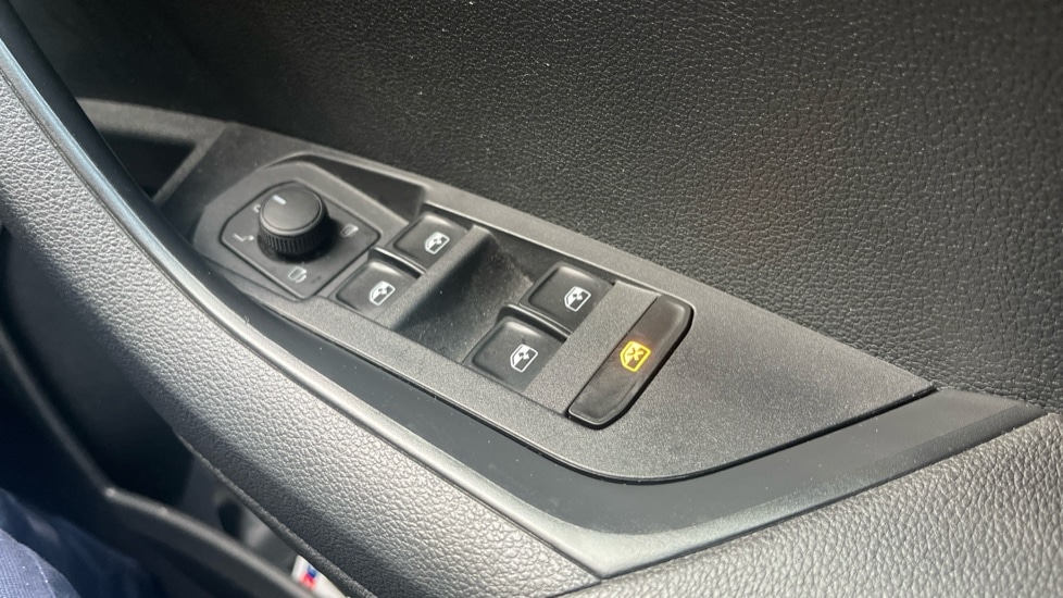 Used Skoda Karoq 2023 for sale - 76321822: Photo 35