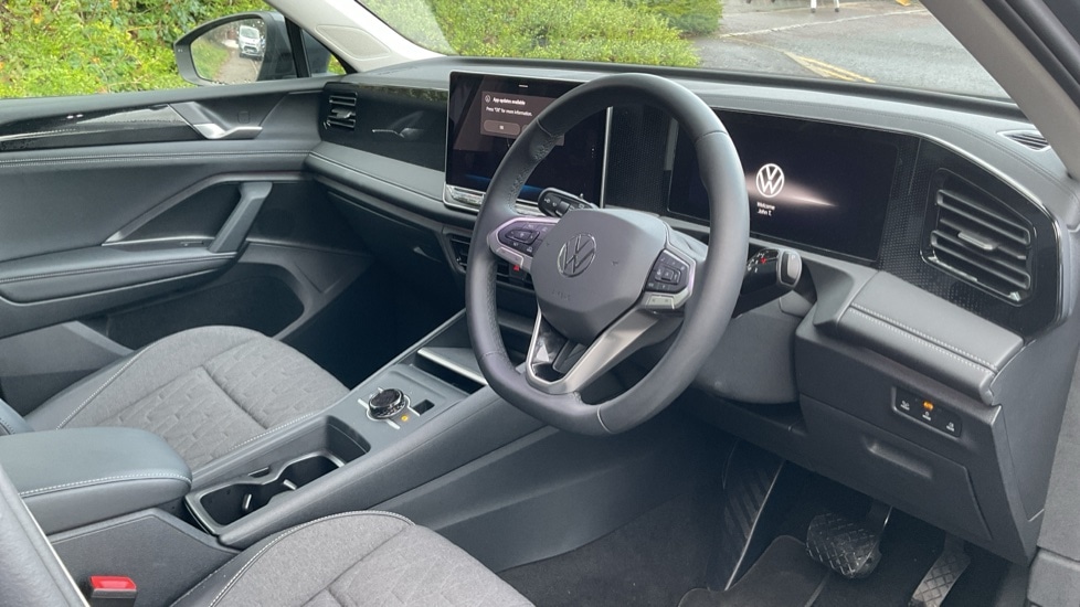 Used Volkswagen Tiguan 2025 for sale - 77036049: Photo 2