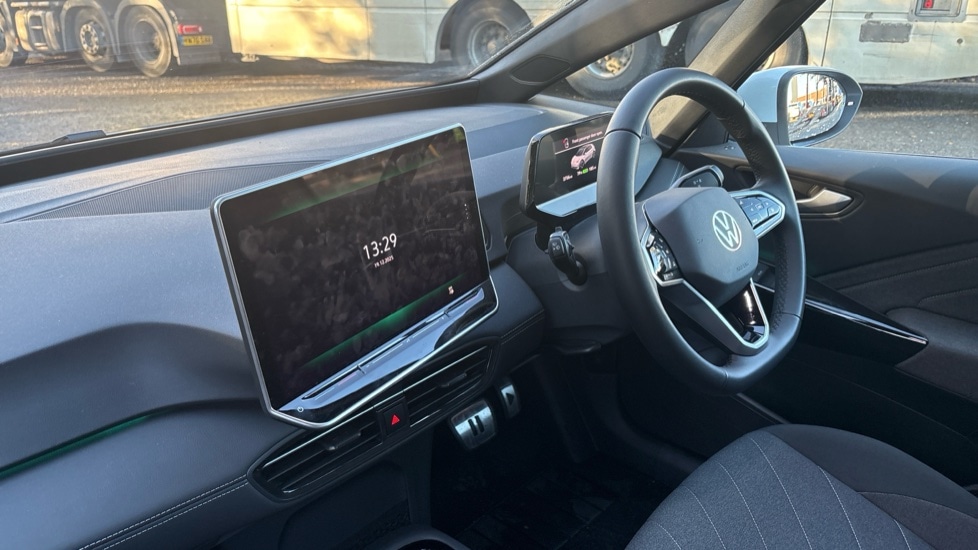Used Volkswagen ID.3 2025 for sale - 77036030: Photo 2