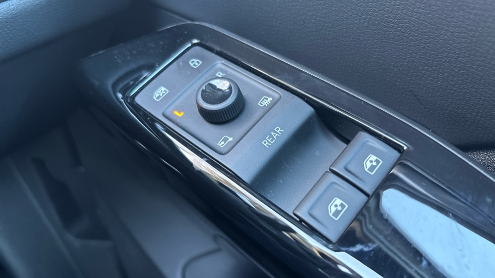 Used Volkswagen ID.3 2025 for sale - 77036030: Photo 35