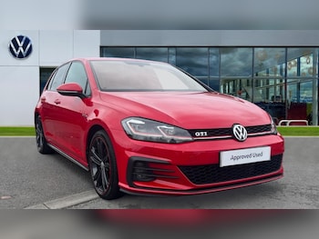 Volkswagen - Golf