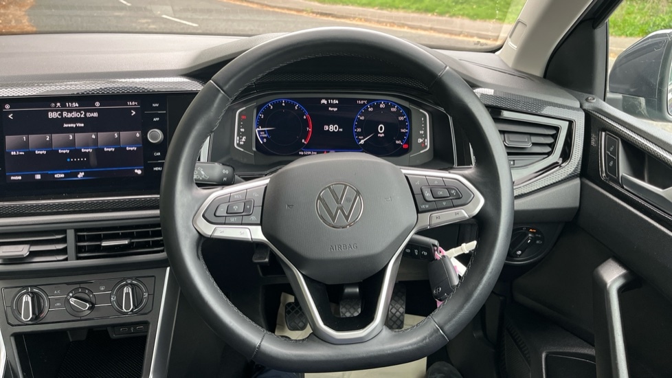 Used Volkswagen Polo 2022 for sale - 76154903: Photo 25