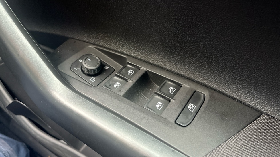 Used Volkswagen Polo 2025 for sale - 76297414: Photo 35