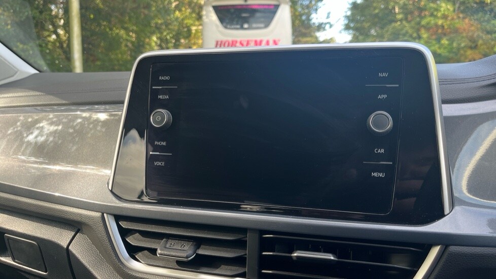 Used Volkswagen T-Roc 2024 for sale - 76871830: Photo 13