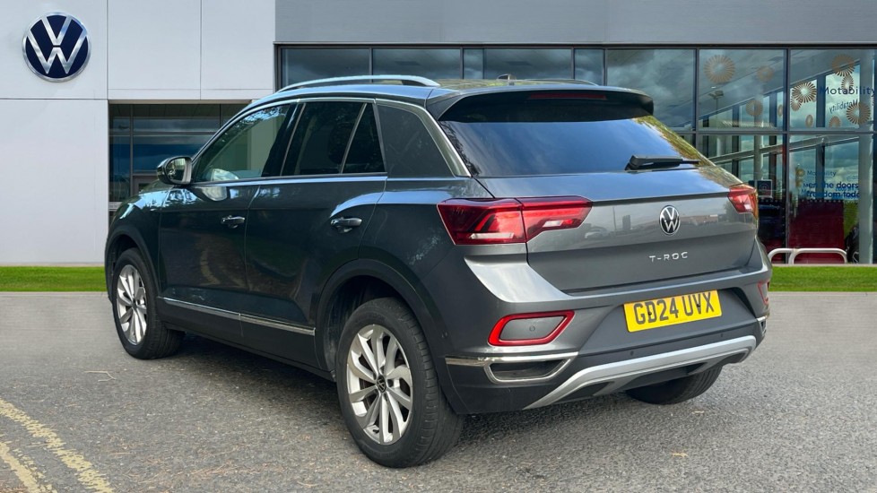 Used Volkswagen T-Roc 2024 for sale - 76871830: Photo 3