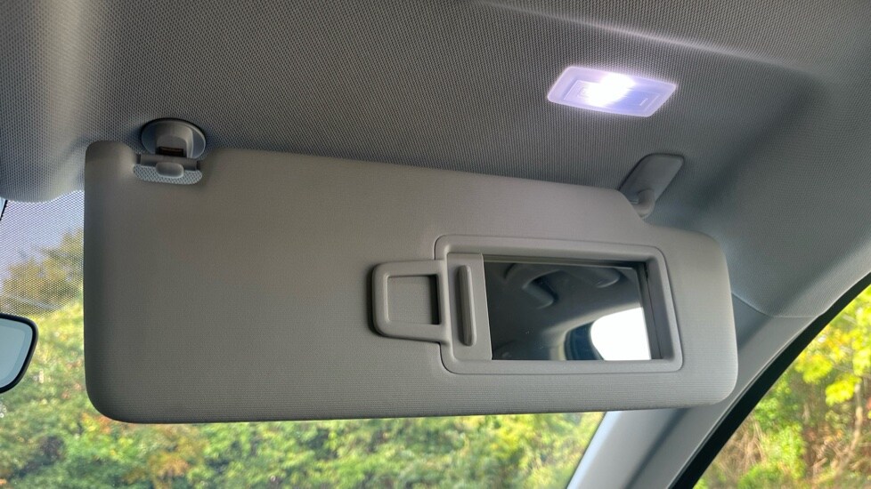 Used Volkswagen T-Roc 2024 for sale - 76871830: Photo 42