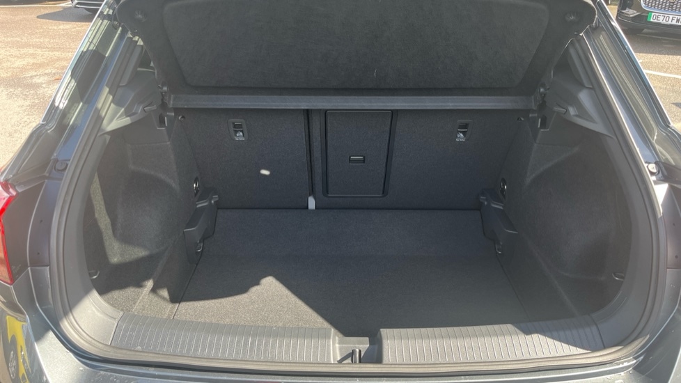 Used Volkswagen T-Roc 2025 for sale - 76145887: Photo 16
