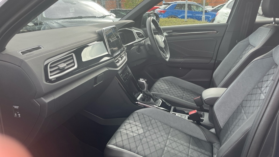 Used Volkswagen T-Roc 2025 for sale - 76145887: Photo 44