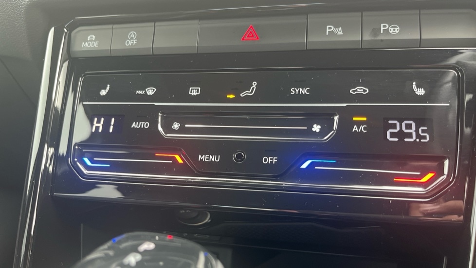 Used Volkswagen T-Roc 2025 for sale - 76145887: Photo 45