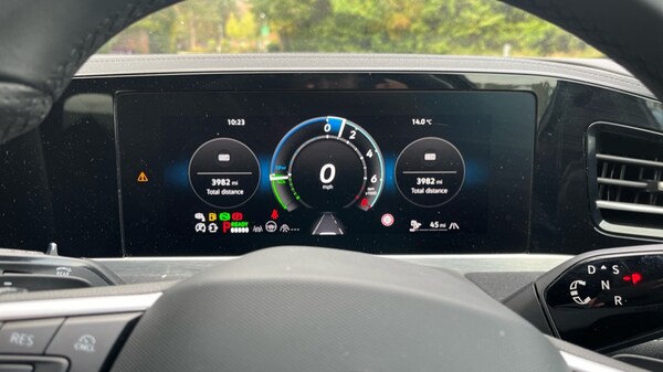 Used Volkswagen Passat 2025 for sale - 76140436: Photo 14