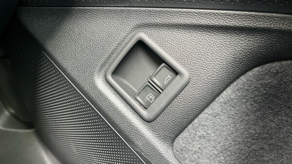 Used Volkswagen Passat 2025 for sale - 76140436: Photo 39