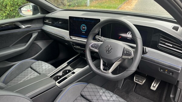 Used Volkswagen Passat 2025 for sale - 76140436: Photo 6