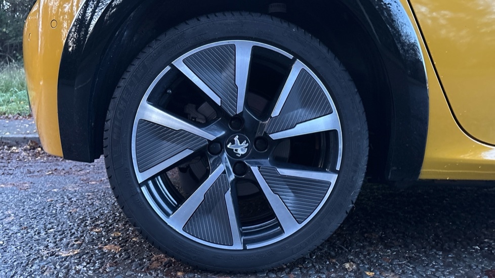 Used Peugeot 208 2022 for sale - 76872826: Photo 19