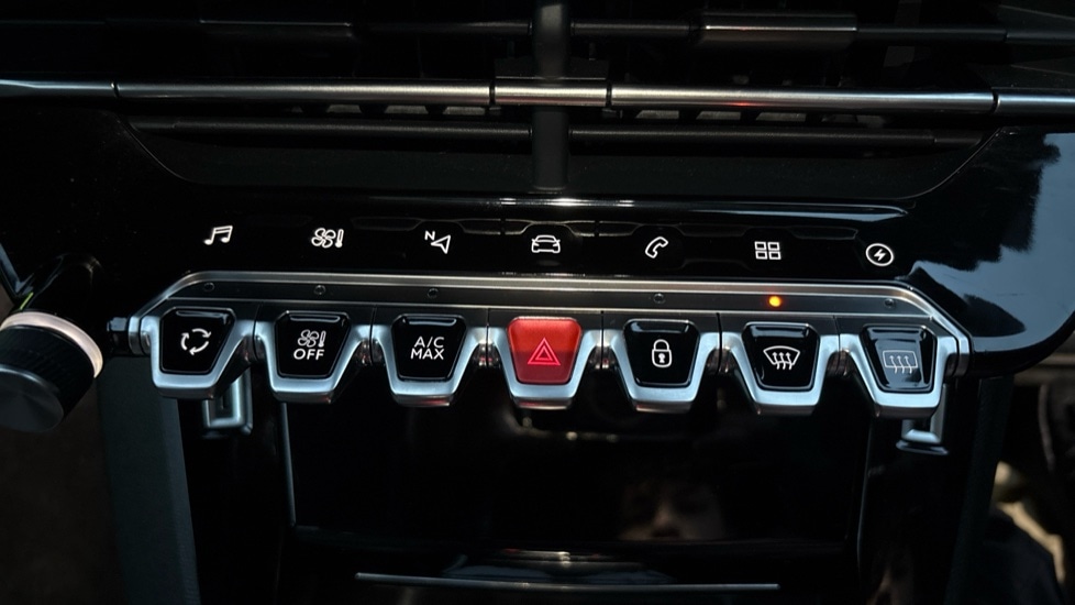 Used Peugeot 208 2022 for sale - 76872826: Photo 36