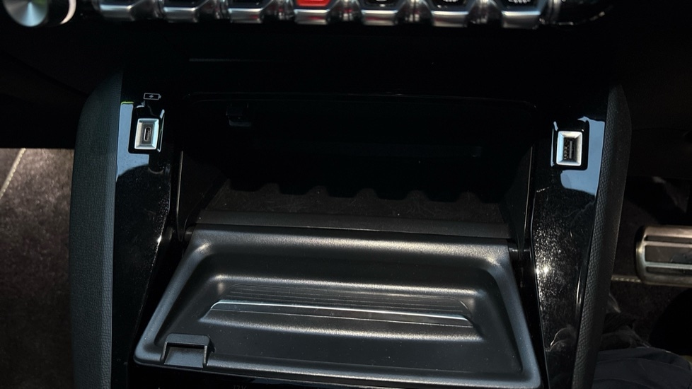 Used Peugeot 208 2022 for sale - 76872826: Photo 37