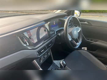 Used Volkswagen Polo 2022 for sale - 76079276: Photo 2