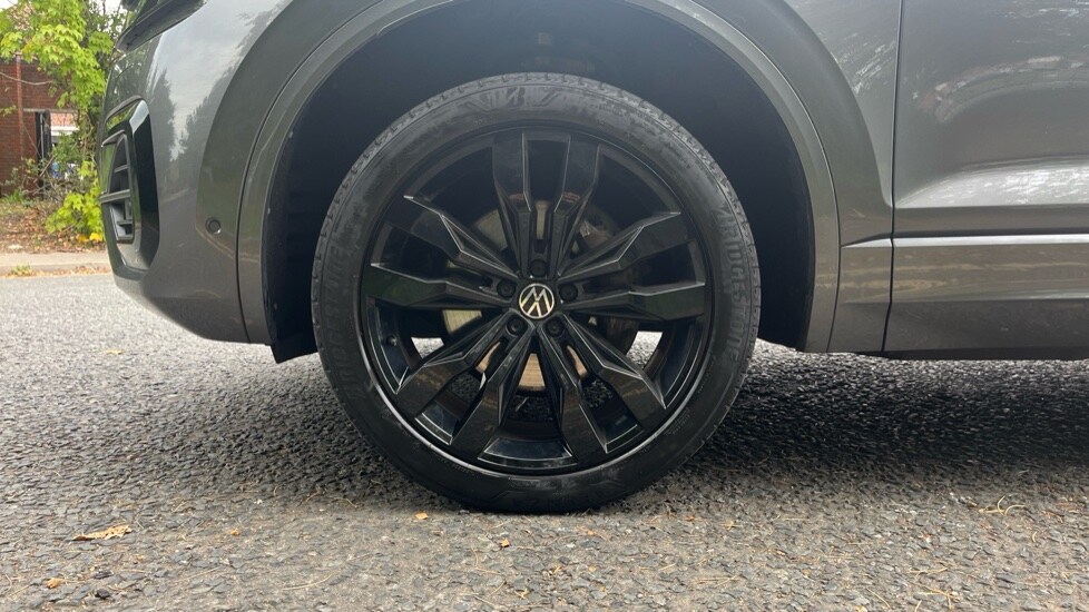 Used Volkswagen Touareg 2021 for sale - 76528879: Photo 18