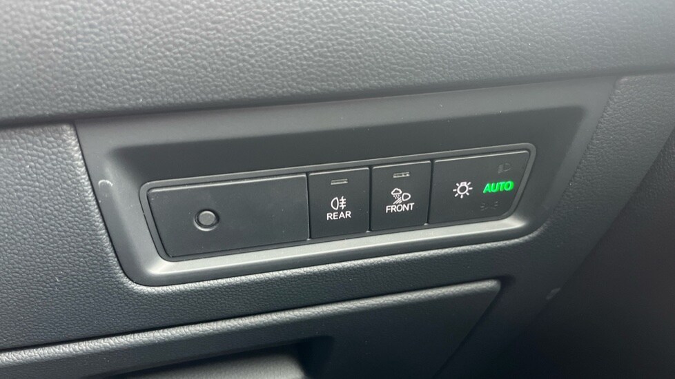 Used Volkswagen Touareg 2021 for sale - 76528879: Photo 40