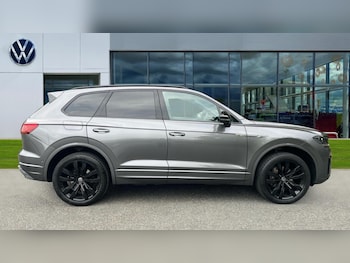 Used Volkswagen Touareg 2021 for sale - 76528879: Photo