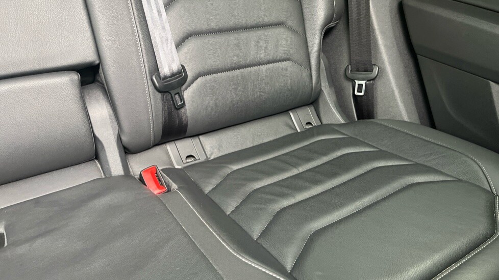 Used Volkswagen Touareg 2021 for sale - 76528879: Photo 51