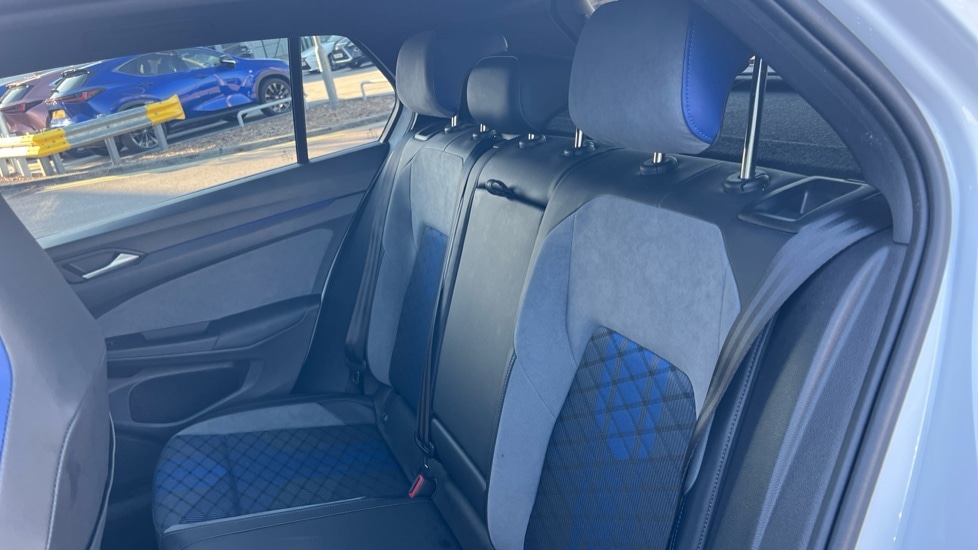 Used Volkswagen Golf 2025 for sale - 76691449: Photo 15